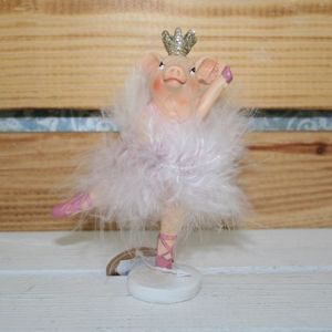 Glückschwein tanzend