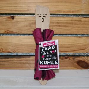 Pfannenwender + Geschirrtuch Frau